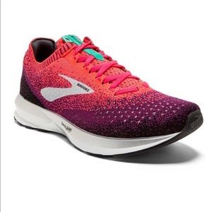 Women’s Brooks Levitate 2 Running Shoes